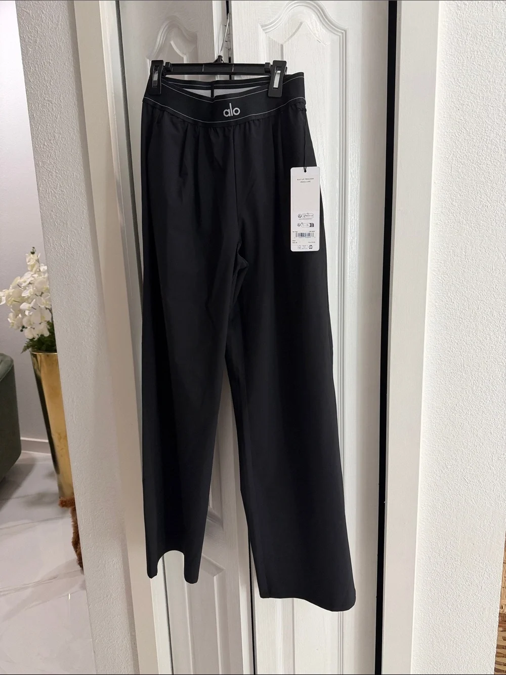 ALO Yoga Black Suit Up Trouser (Regular)